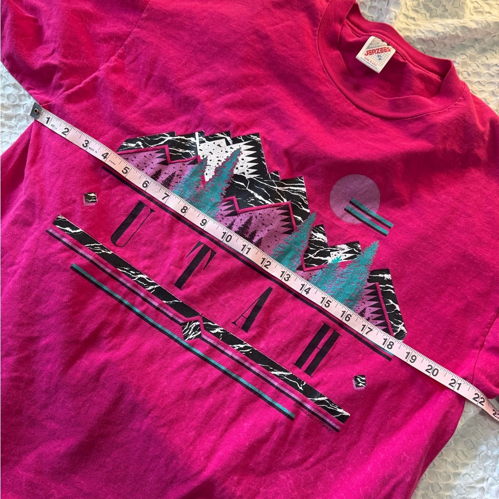 Jerzees Hot Pink Utah Graphic Women’s Tee - Picture 3 of 8